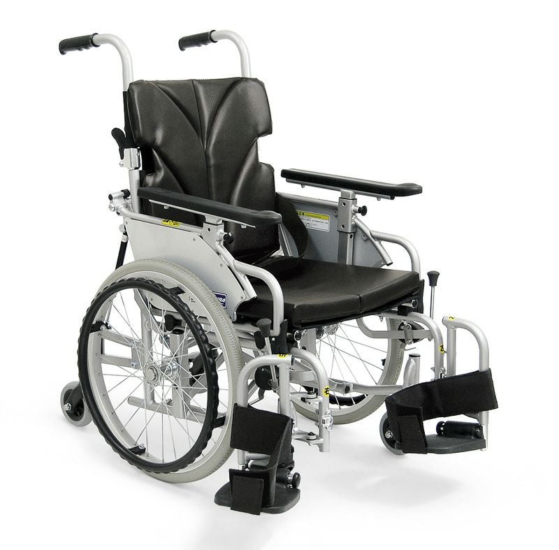 室内用 車椅子 「こまわりくん」 カワムラサイクル】室内用6輪 低床こまわりくん KAK18-40B-LO