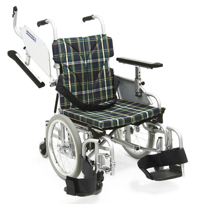 非課税】室内用六輪車椅子こまわりくん超々低床タイプKAK16-40B-LO
