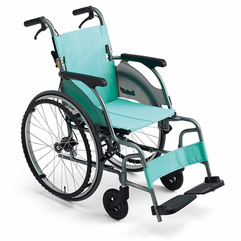 美品！車椅子 CRT-8Lo｜車いすと介護用品の製造、販売 株式会社MiKi ミキ