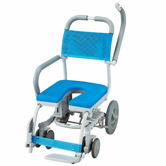 入浴用車椅子（シャワーチェア）折りたたみ式　ブルー ウチエ製 ウチエ シャワーラク四輪自在V シャワーキャリー・入浴用車椅子 | 介護