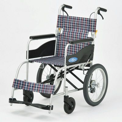 車椅子　ノーパンク　車イス　カワムラサイクル　旅ぐるまシリーズ　KA6　折りたたみ車椅子　折りたたみ車イス　折り畳み車椅子　折り畳み車イス 超軽量折りたたみ携帯 介助用車椅子 旅ぐるまKA6（ノーパンクタイヤ